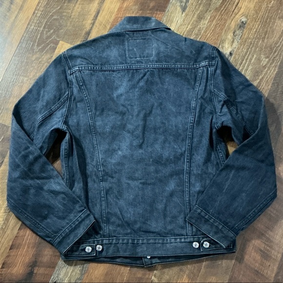Levi's Men's Dark Wash Denim Trucker Jacket - Size L - Picture 6 of 7